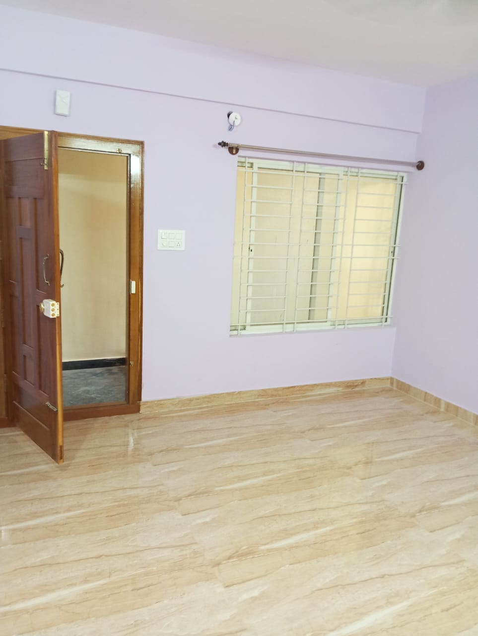 Flat for Rent At Bommasandra.