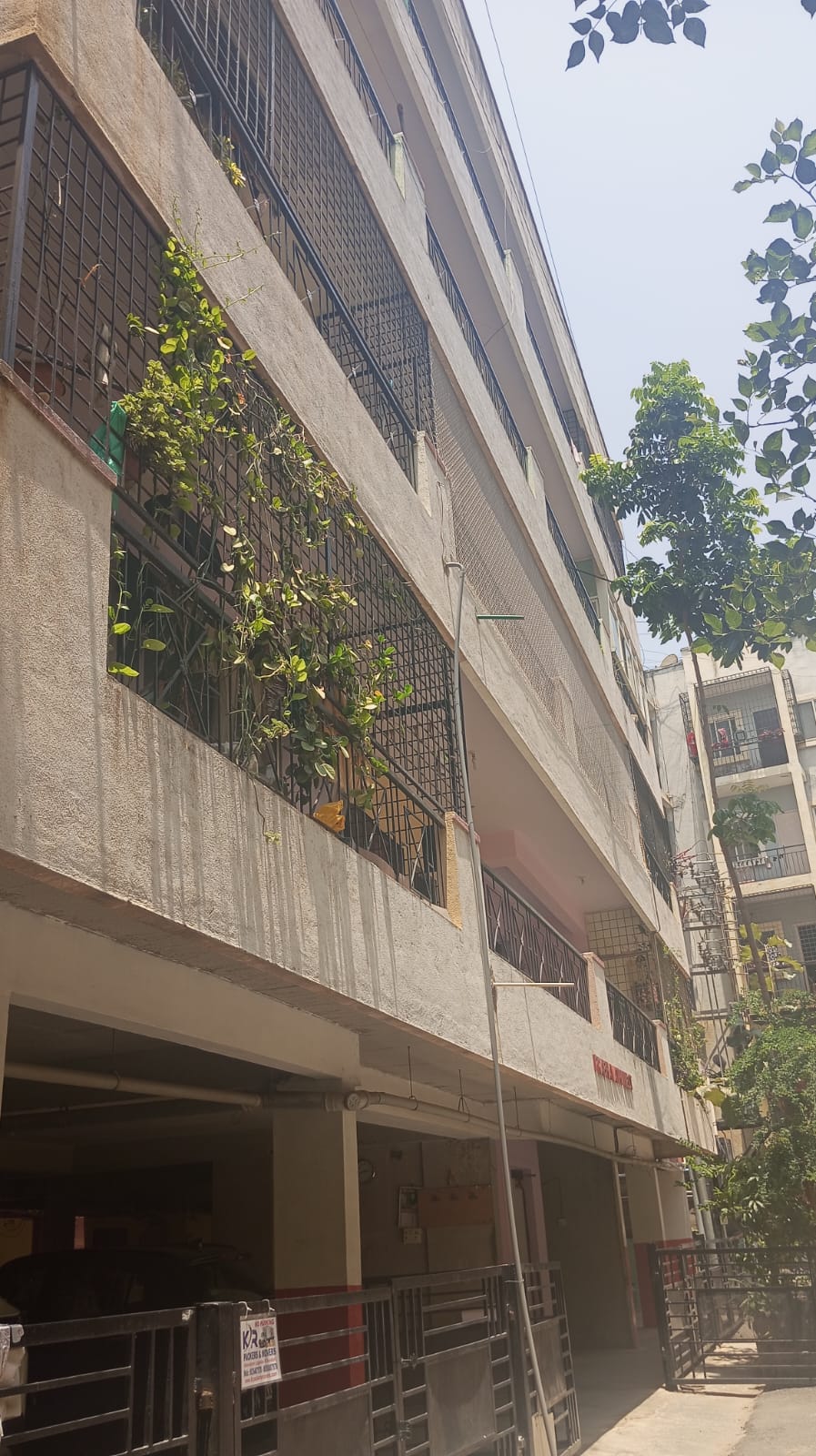 2 BHK Flat for Sale in Bannerghatta Road