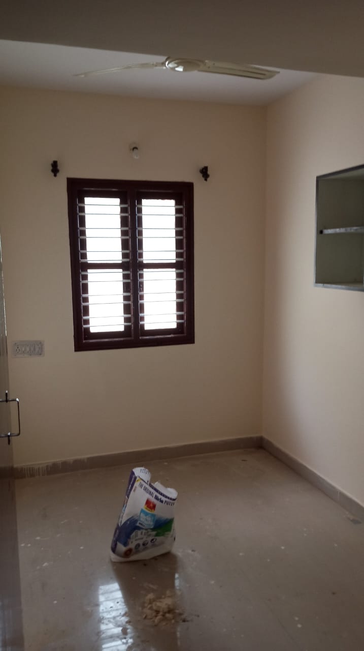 2 BHK for Rent in Kothanur Main Road.