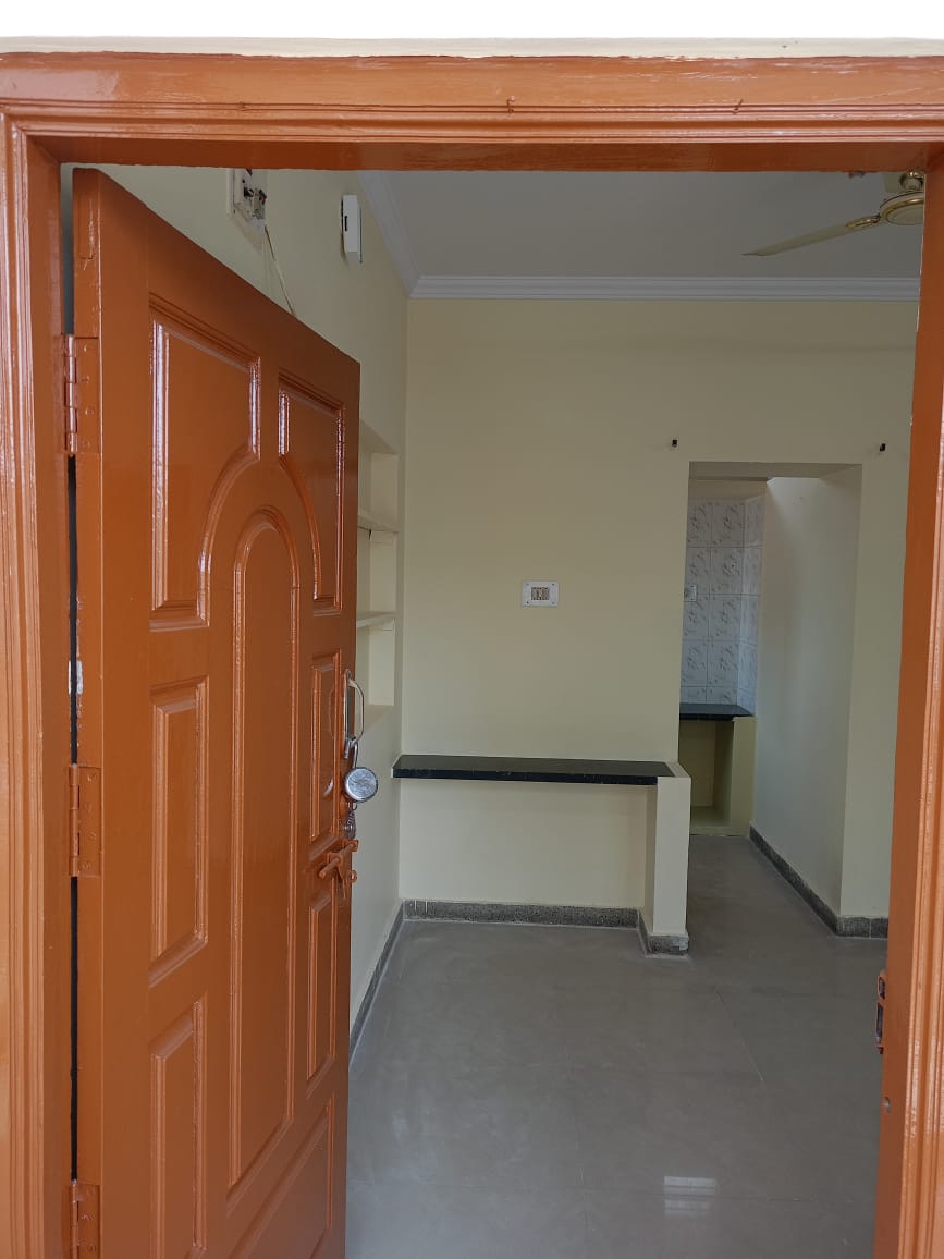 2 BHK Flat for Rent in Kothanur Main Road