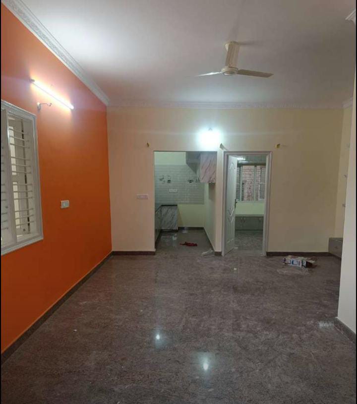 1BHK for Rent in Adugodi